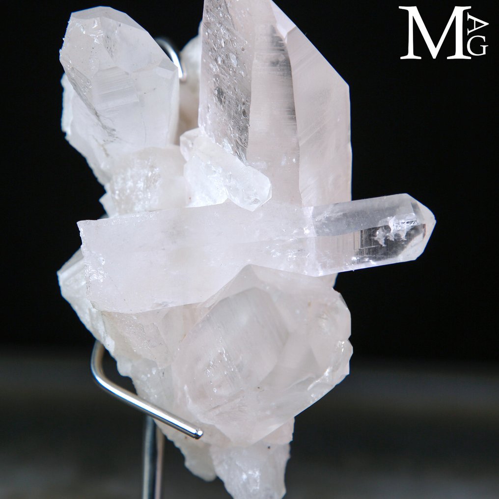 Crystals of Lost Knowledge Quartz crystal cluster on steel structure - Height: 205 mm - Width: 110 mm- 970 g #3.2