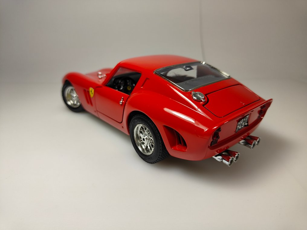 Bburago 1:18 - Modellauto - Ferrari 250 GTO - 1962 - In Originalverpackung, ohne Reservierung #1.0
