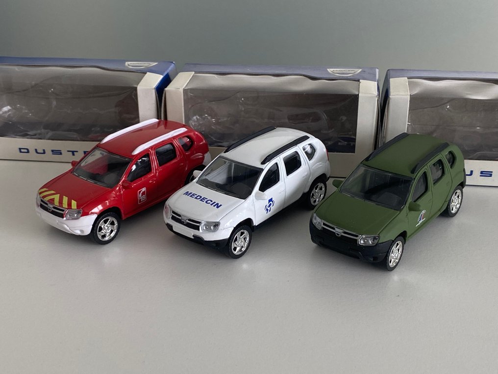 Norev 1:64 - Αυτοκίνητο μοντελισμού (3) - Dacia Duster 18 + Dacia Duster Médecin + Dacia Duster Armée de Terre - Εξαιρετικά μοντέλα σε περιορισμένη και εξαντλημένη έκδοση #1.0
