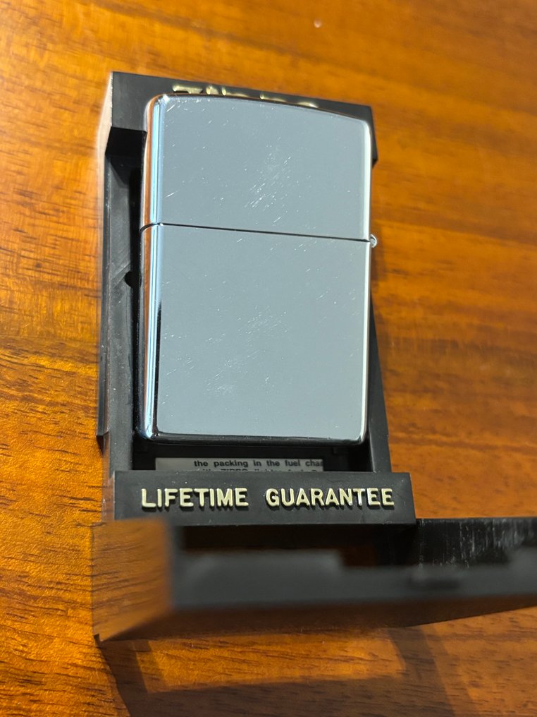 Zippo - 芝宝 - Rare Zippo USS John Rogers DD 983 1994 in near Mint Condition - 没有保留价 - 口袋打火机 - 钢材(不锈钢) #3.2