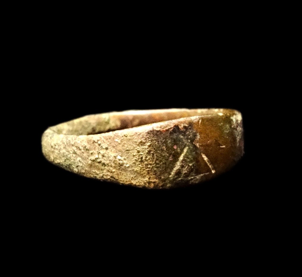 Αρχαία Ρωμαϊκή Ρωματικό δαχτυλίδι από μπρούντζο - 100/200 μ.Χ. (χωρίς τιμή ασφαλείας) #1.0