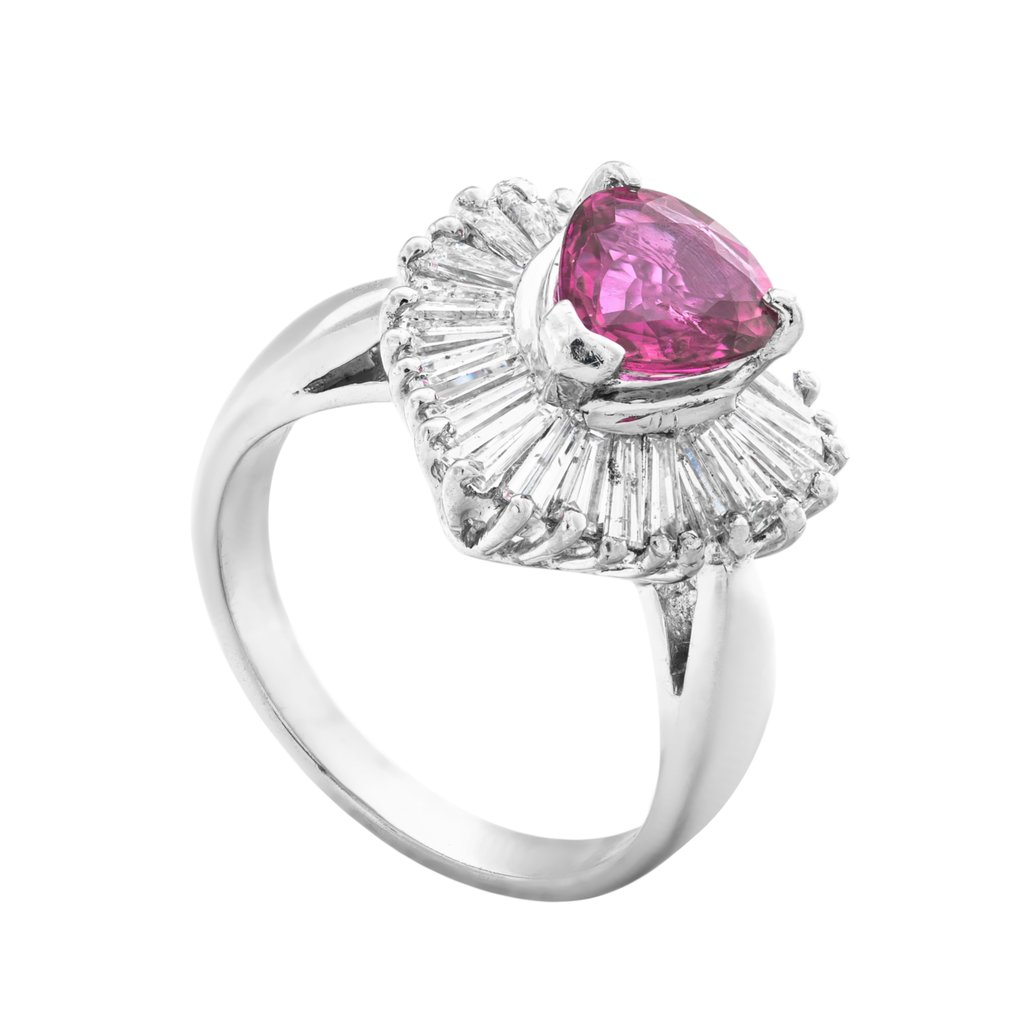 Ring Platinum -  3.11ct. tw. Ruby - Diamond #1.0