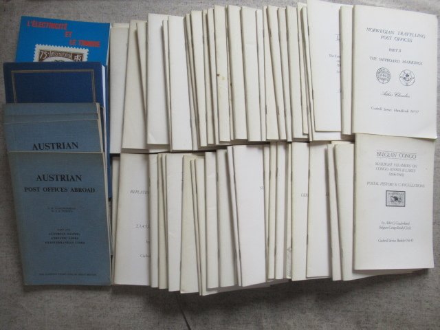 World  - Set of specialized books #1.0