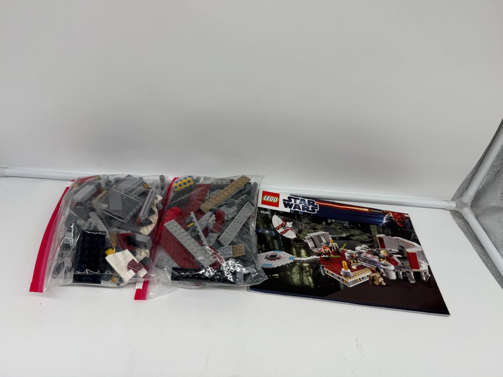 LEGO Set - 9526 - Star Wars - Palpatines Arrest #2.1