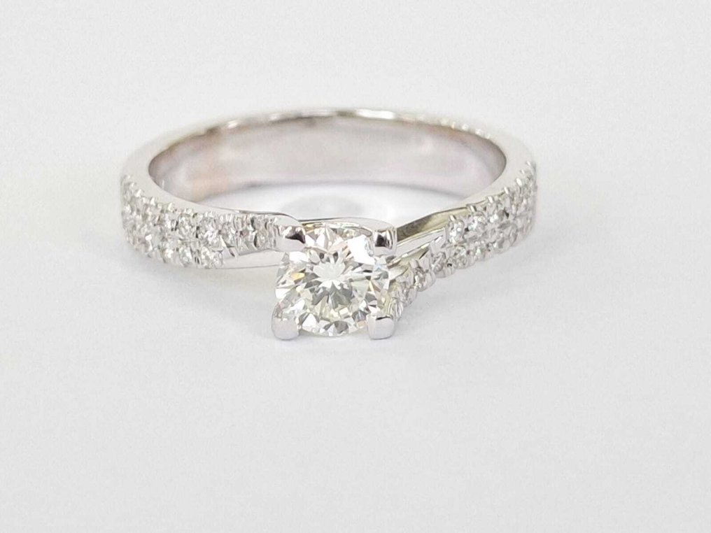 Δαχτυλίδι αρραβώνων - 18 καράτια Λευκός χρυσός -  0.73ct. tw. Διαμάντι (Φυσικό) - Διαμάντι #1.0