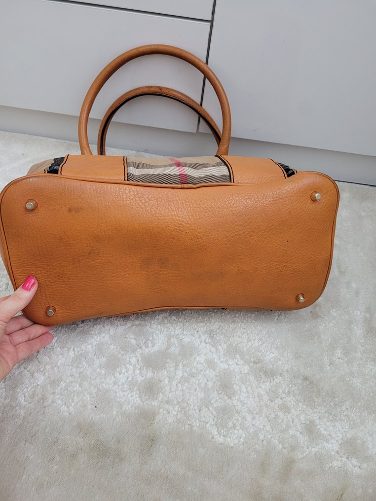 Burberry - 挂肩式皮包 #4.3