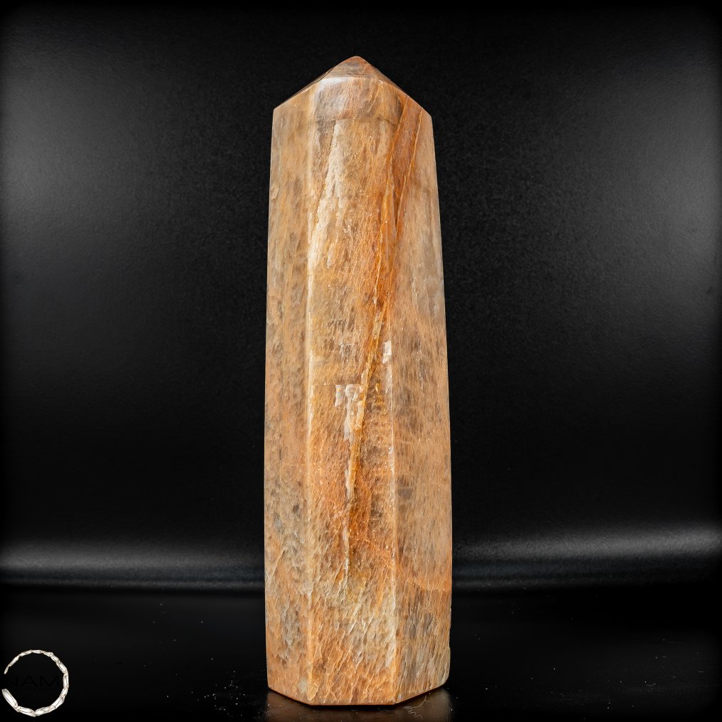 柔和光辉—自然的桃色月光石 方尖碑- 1352.23 g #1.0