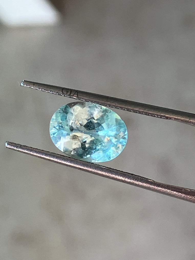 1 pcs  绿色, 蓝色 帕拉伊巴碧玺  - 2.40 ct - 美国宝石研究院（GIA） #4.3