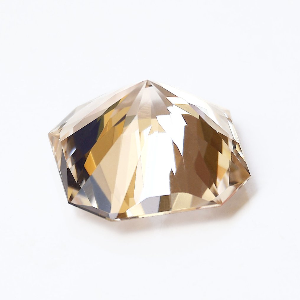 1 pcs  棕色 黄宝石  - 21.97 ct - 国际宝石研究院（IGI） #3.2