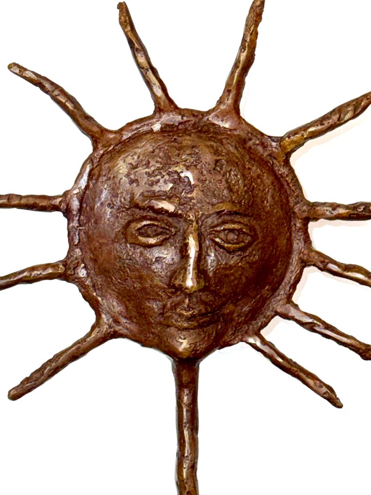 Derme Abdoulaye - sculptuur, Le Visage du Soleil - 38 cm - Gepatineerd brons #1.0