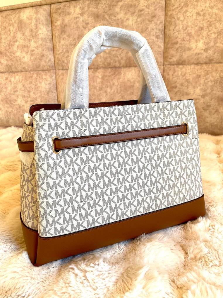 Michael Kors Collection - Reed LG CZ  Belted Satchel Vanilla - Handbag #2.1