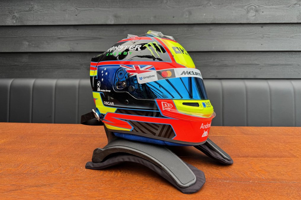 Mclaren - Oscar Piastri - 2025 - Replica helmet with HANS (Head and Neck Support) #1.0