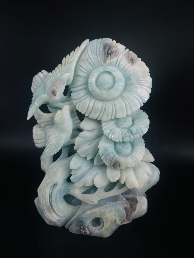 亚马逊石雕刻——花丛中的活泼鸟 手工制作的自然场景 - 高度: 175 mm - 宽度: 120 mm- 712 g - (1) #1.0