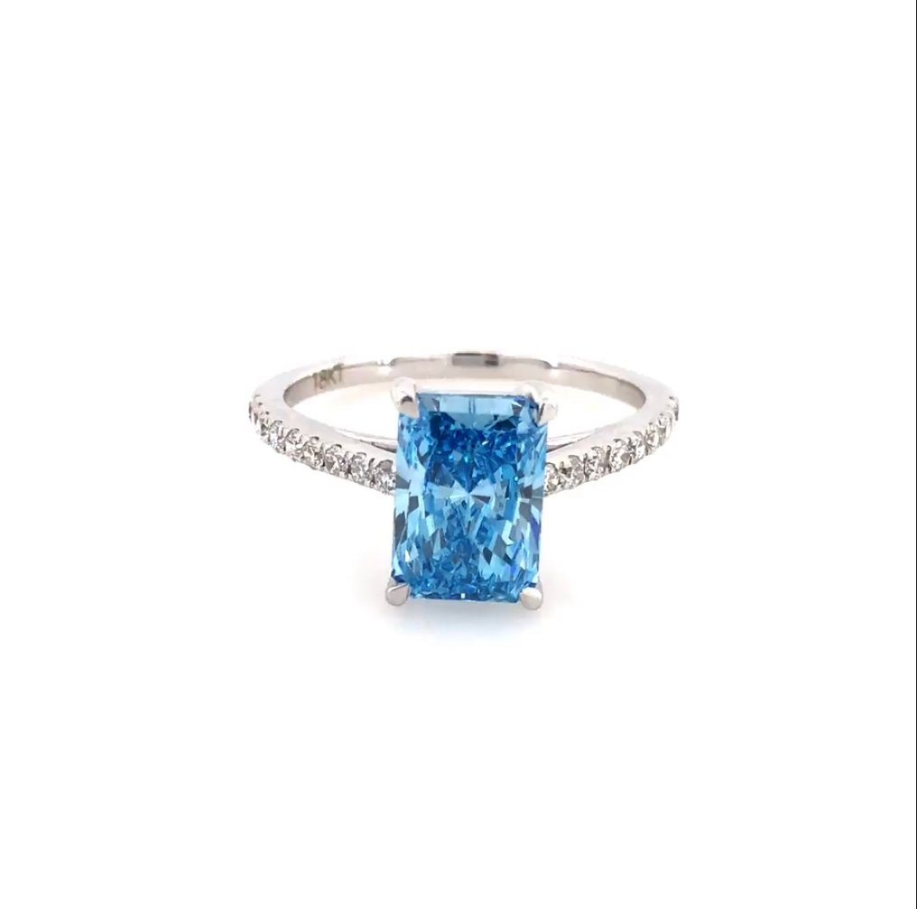 Ring - 18 kt Weißgold - 2.28ct. tw. Blau Diamant (Laborgezüchteter (Lab Grown) Fancy-Diamant) - Diamant #1.0