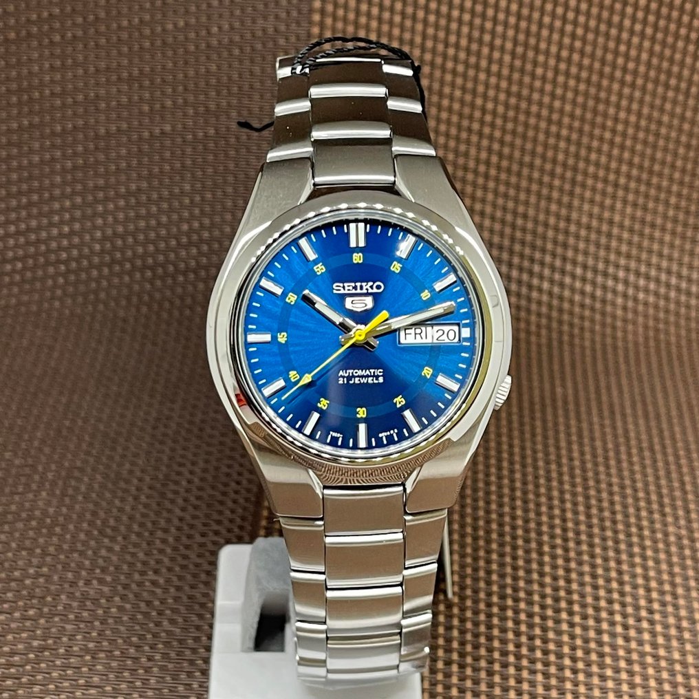 SEIKO 5,  K629 - No reserve price - Men - 2020+  #1.0