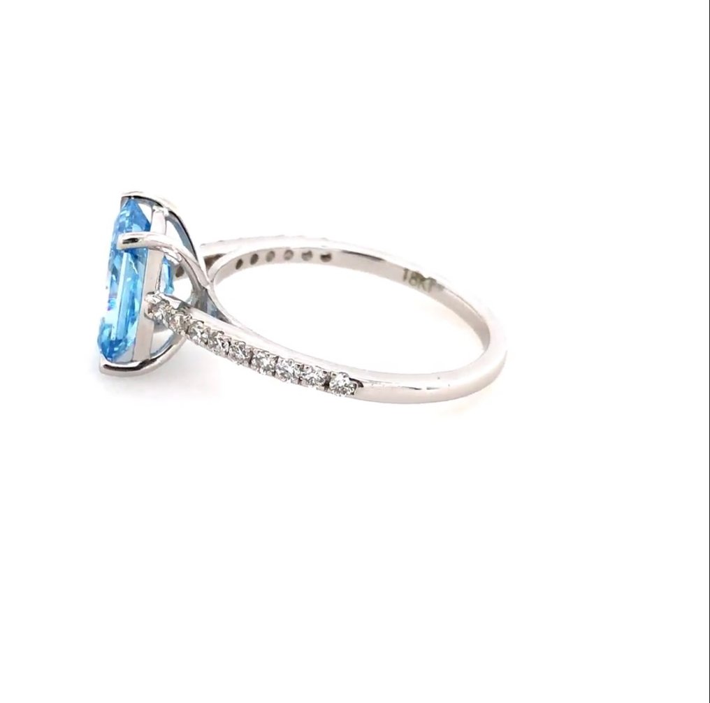 Ring - 18 kt Weißgold - 2.28ct. tw. Blau Diamant (Laborgezüchteter (Lab Grown) Fancy-Diamant) - Diamant #1.0