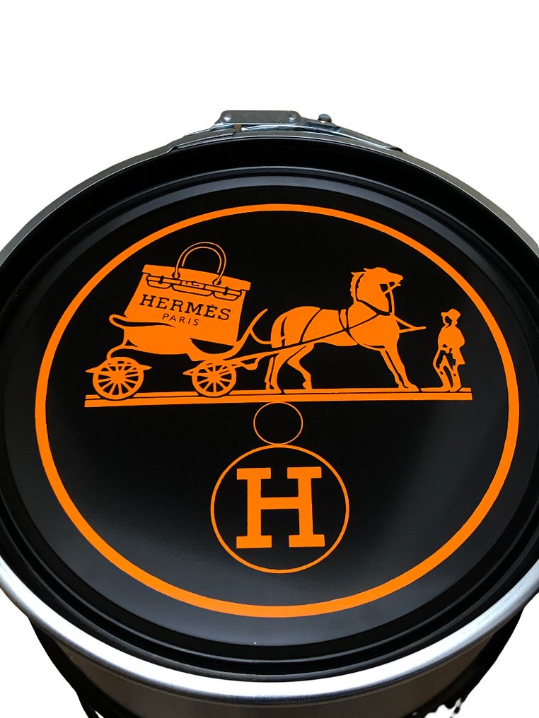 GF Exclusives - Hermès Barrel Artwork By: GF Exclusives #1.0