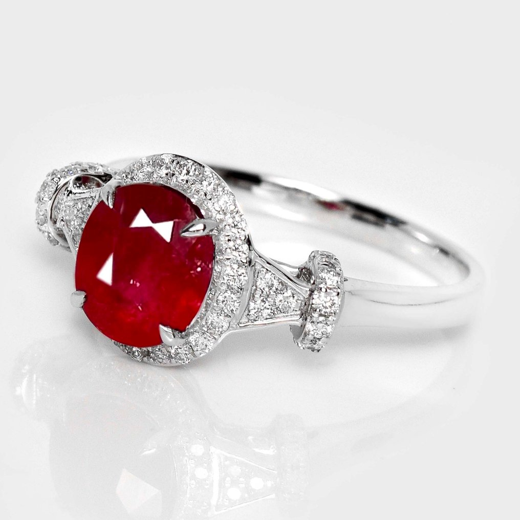 No Reserve Price - Ring - 14 kt. White gold, IGI 2.07 ct Intense Purplish Ruby -  2.35ct. tw. Ruby - Diamond #2.1