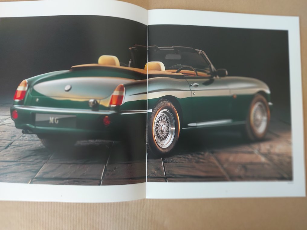 MG RV8 - Brochure - 1992-1992 #4.3