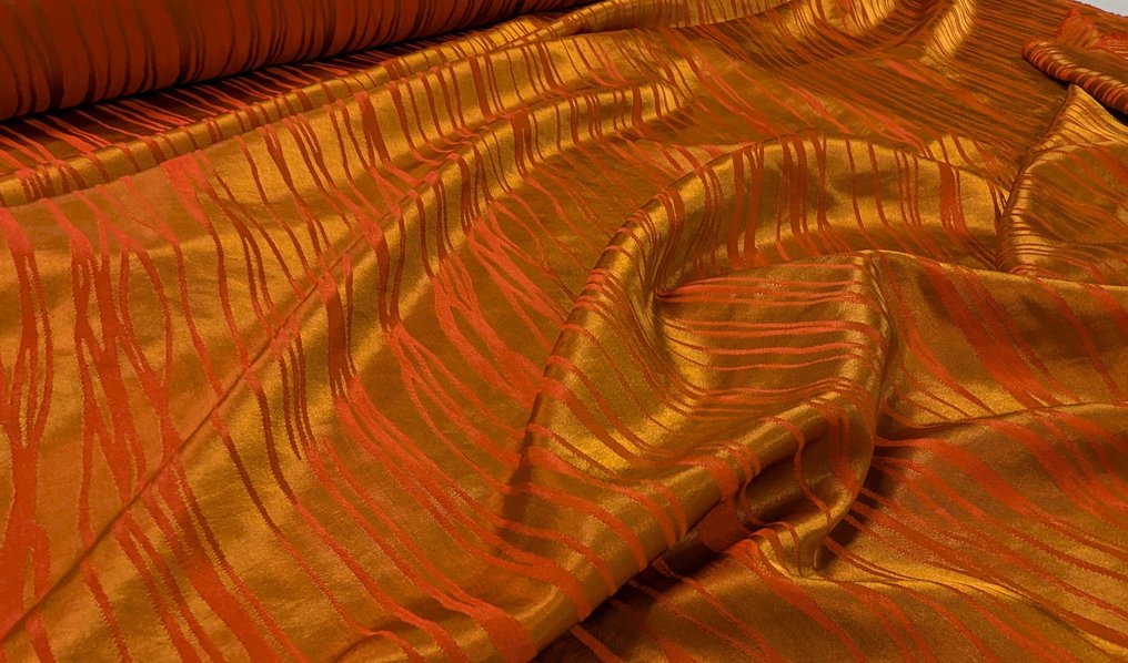 Fiamme arancio-dorate in misto seta – Castello del Barro - Textil  - 635 cm - 140 cm #3.2