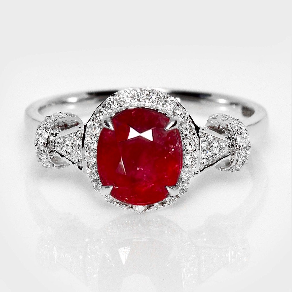 No Reserve Price - Ring - 14 kt. White gold, IGI 2.07 ct Intense Purplish Ruby -  2.35ct. tw. Ruby - Diamond #1.0