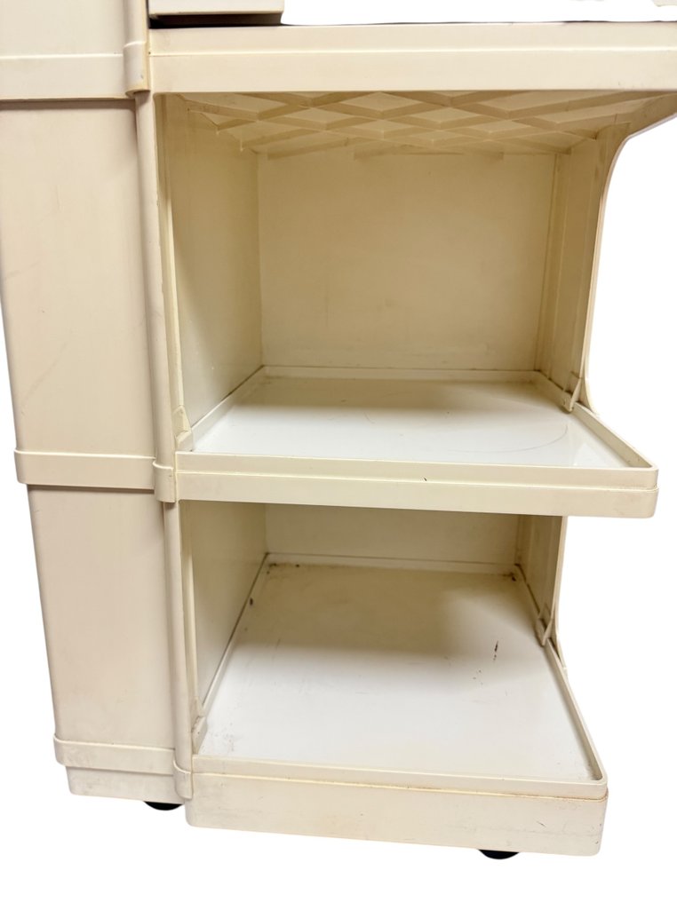 Stile Neolt - Giovanni Pelis - Meuble d'appui - polistile - 塑料 #3.2