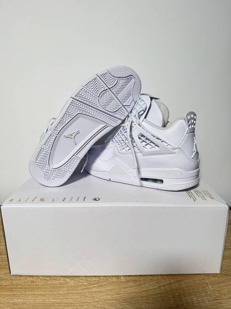 Air Jordan - Air Jordan 4 - Lenkkarit - Koko: EU 44 - Uudet lapulliset #4.3