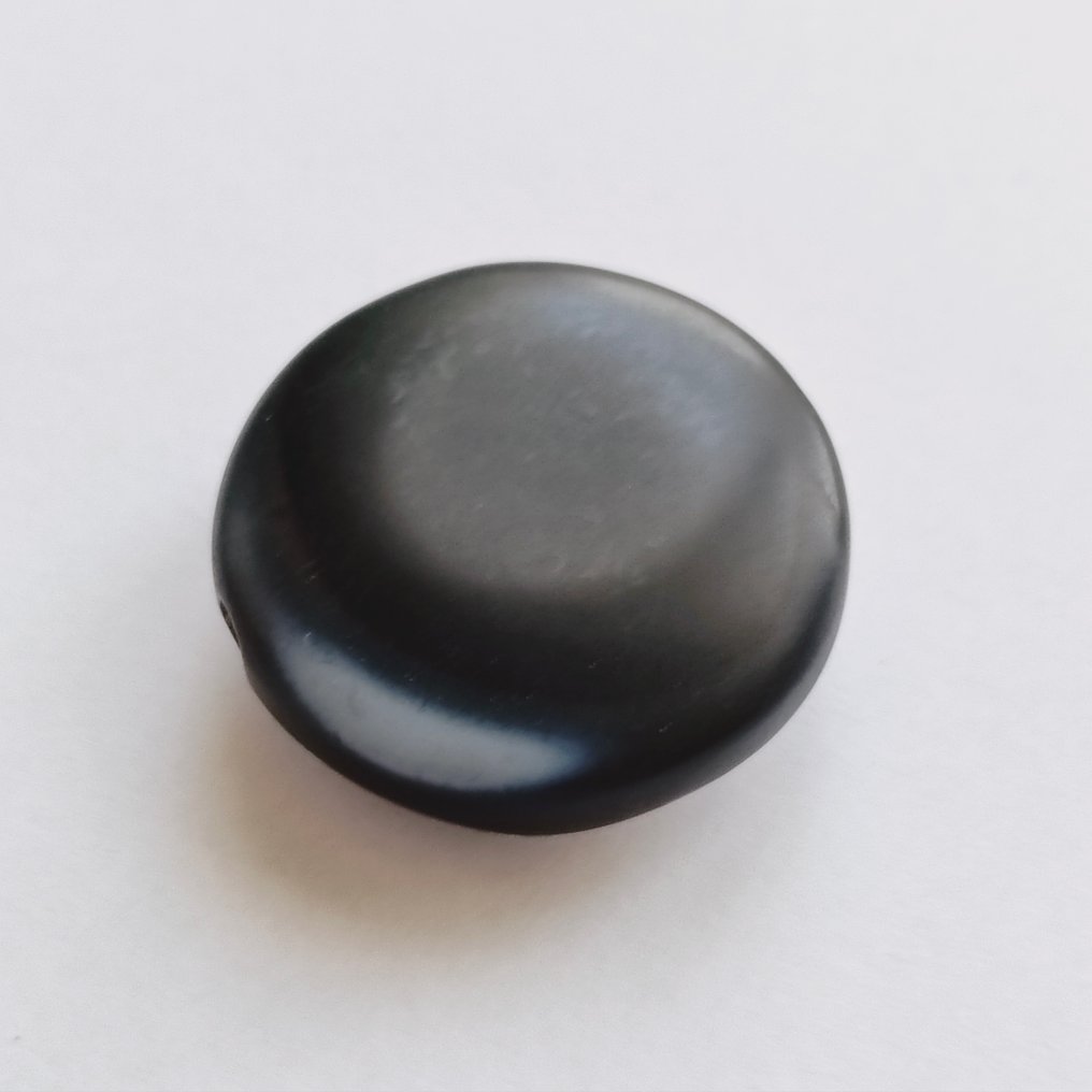 Central Asian Natural Banded Agate Sitting King w Eagle - Symbol of Power - Seal Bead Talisman - 30 mm  (No Reserve Price) #2.1