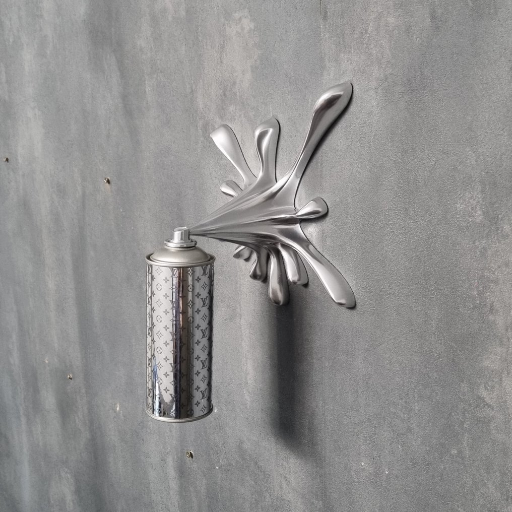 2FAST - Vuitton Chrome Splash sculpture #3.2