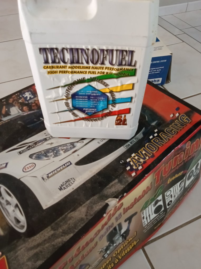 2000 - Modell sportsbil  #1.0