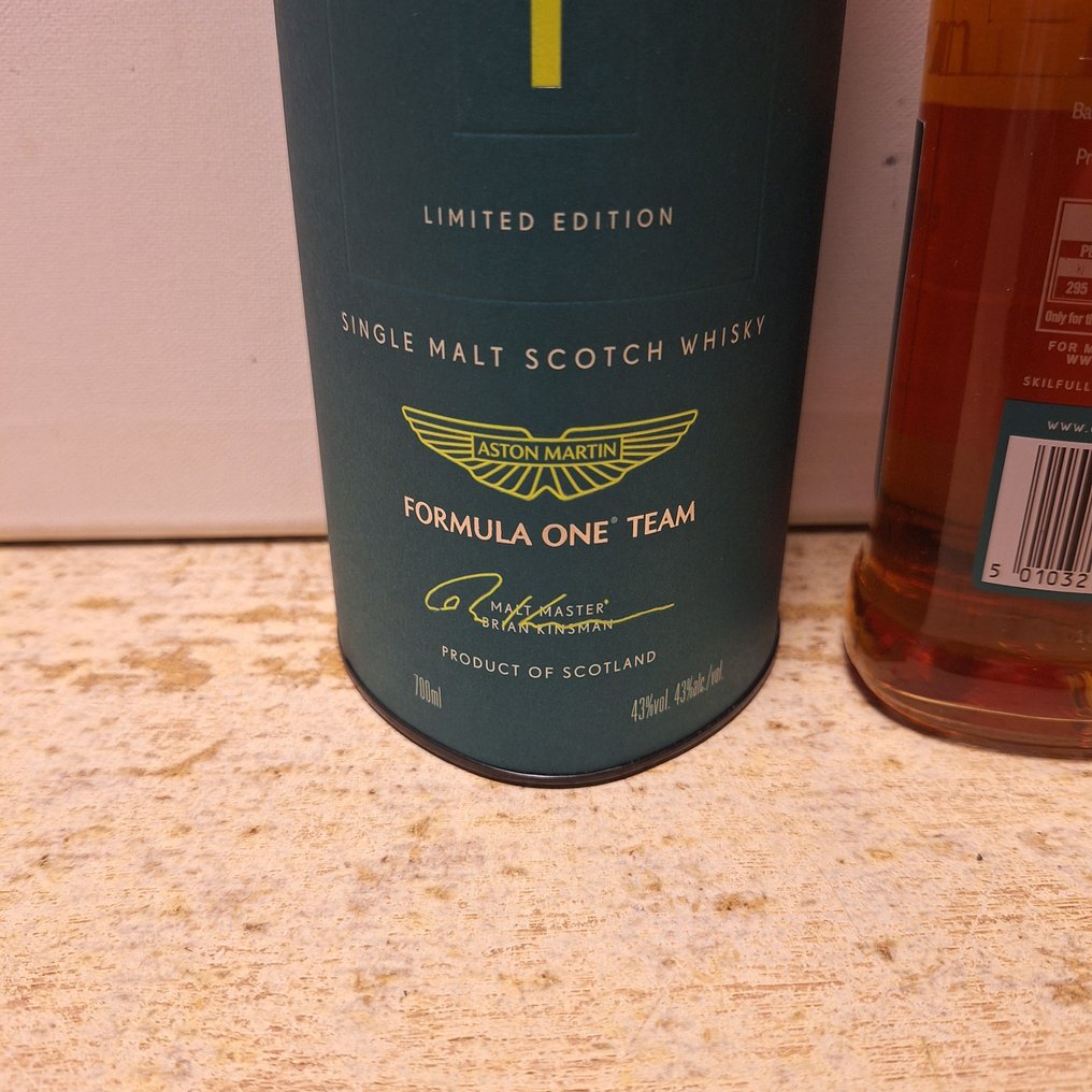 Glenfiddich 16 years old Aston Martin - Formula One Team - 70 cl #3.2