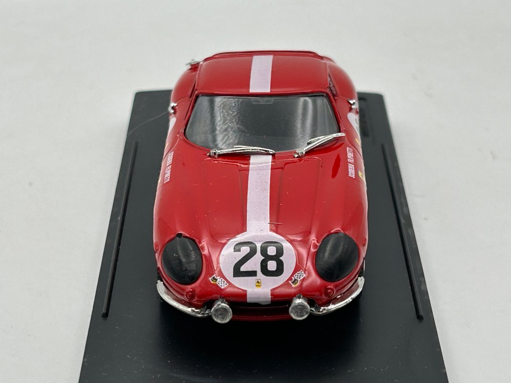 Model box 1:43 - Αγωνιστικό αυτοκίνητο μοντελισμού - Ferrari 275 GTB 4 "Le Mans 67" #28 #1.0