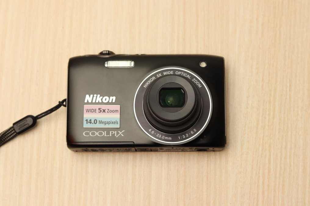Nikon Coolpix S3100, 14.1 MP Cameră digitală #1.0