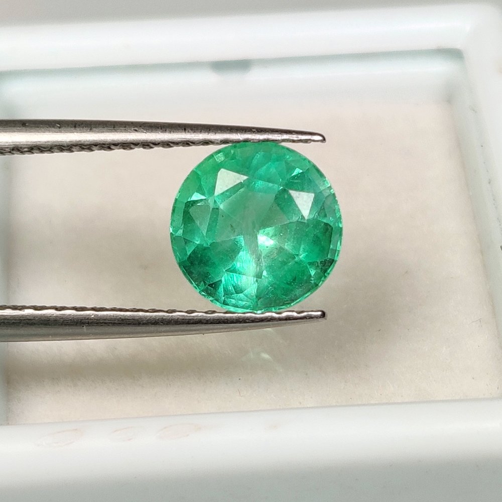 Grønn Smaragd - 1.44 ct - Det internasjonale gemologiske institutt (IGI) - Top Luster #2.1