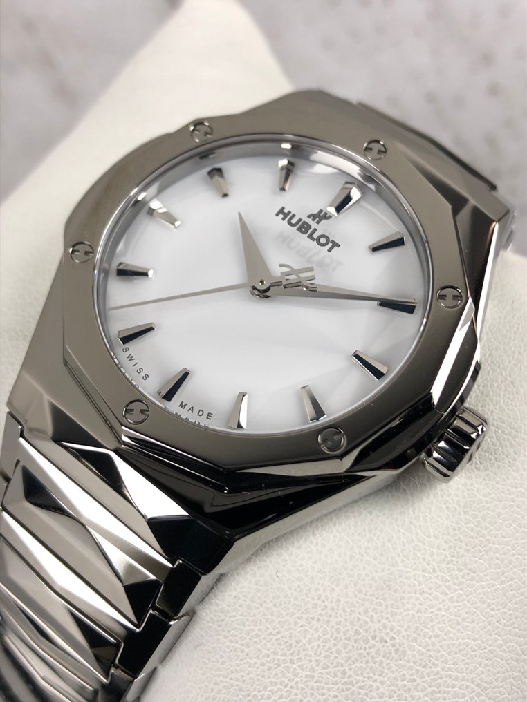 Hublot - Classic Fushion Orlinski Titan Automatic - 550.NS.2200.NS.ORL - 男士 - 2020年及之后 #2.1