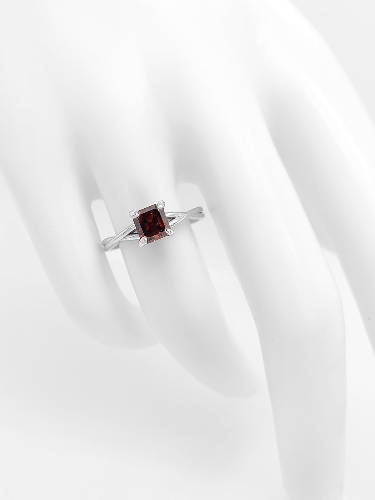 Gyűrű - 14 kt. Fehér arany - 1.10ct. tw. Gyémánt (Természetes színű) - IGI Certificate #4.3