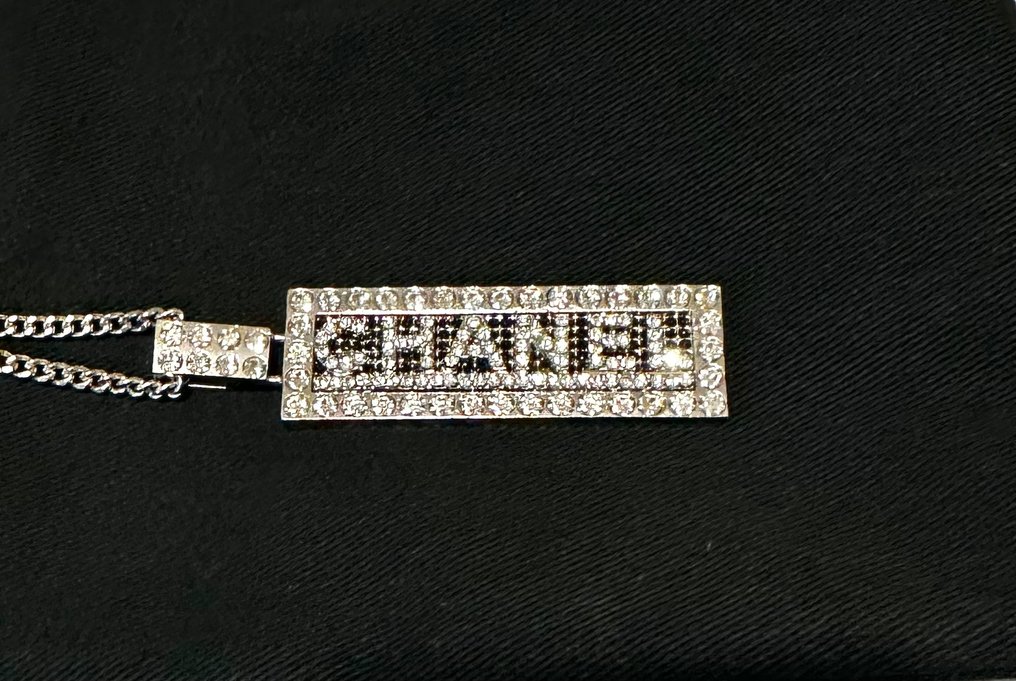 Chanel - Metallo - Collana con ciondolo #1.0