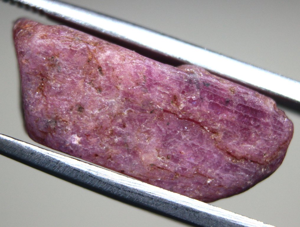 ΔΩΡΕΑΝ ΑΠΟΣΤΟΛΗ Κορυφαίο Χρώμα Ct.38.0 Φυσικό Ρουμπίνι από το Μοζαμβίκη Grande Cristallo- 7.6 g #4.3