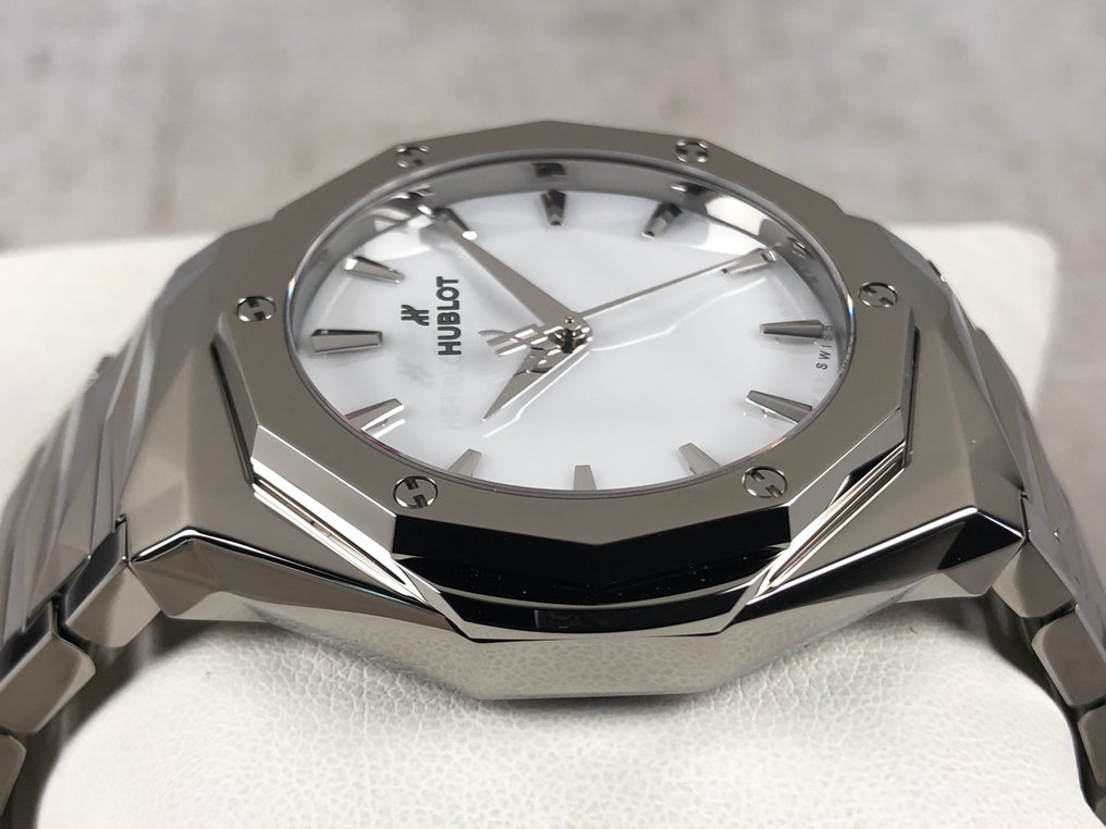 Hublot - Classic Fushion Orlinski Titan Automatic - 550.NS.2200.NS.ORL - 男士 - 2020年及之后 #3.2