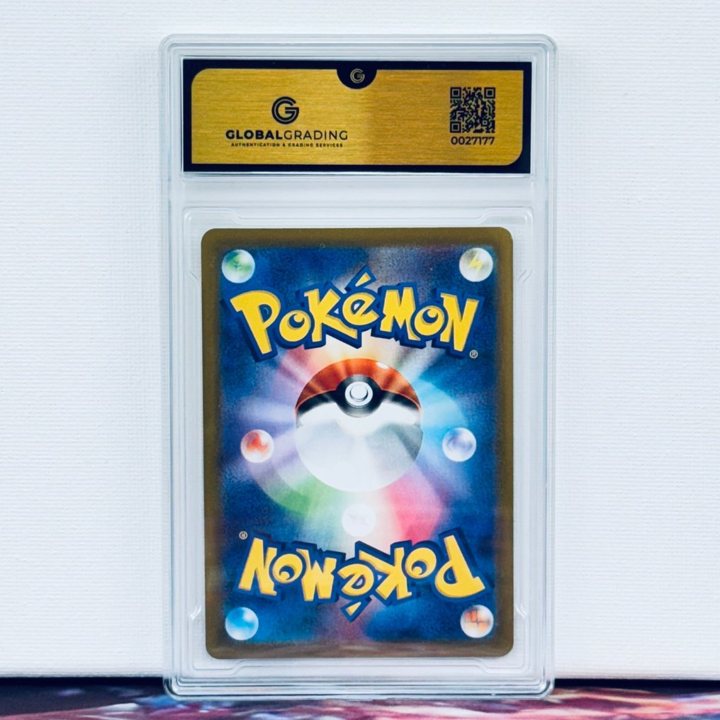 Pokémon Graded card - Pikachu #033 - Pokémon - GG 10 #2.1