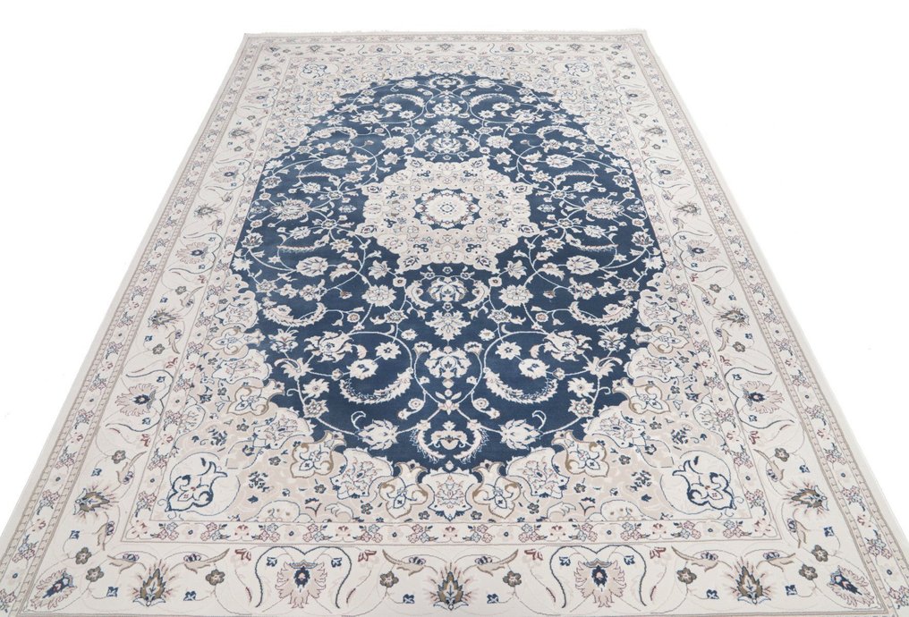 Nain - unused new - Teppich - 192 cm - 140 cm - Machine Woven #3.2