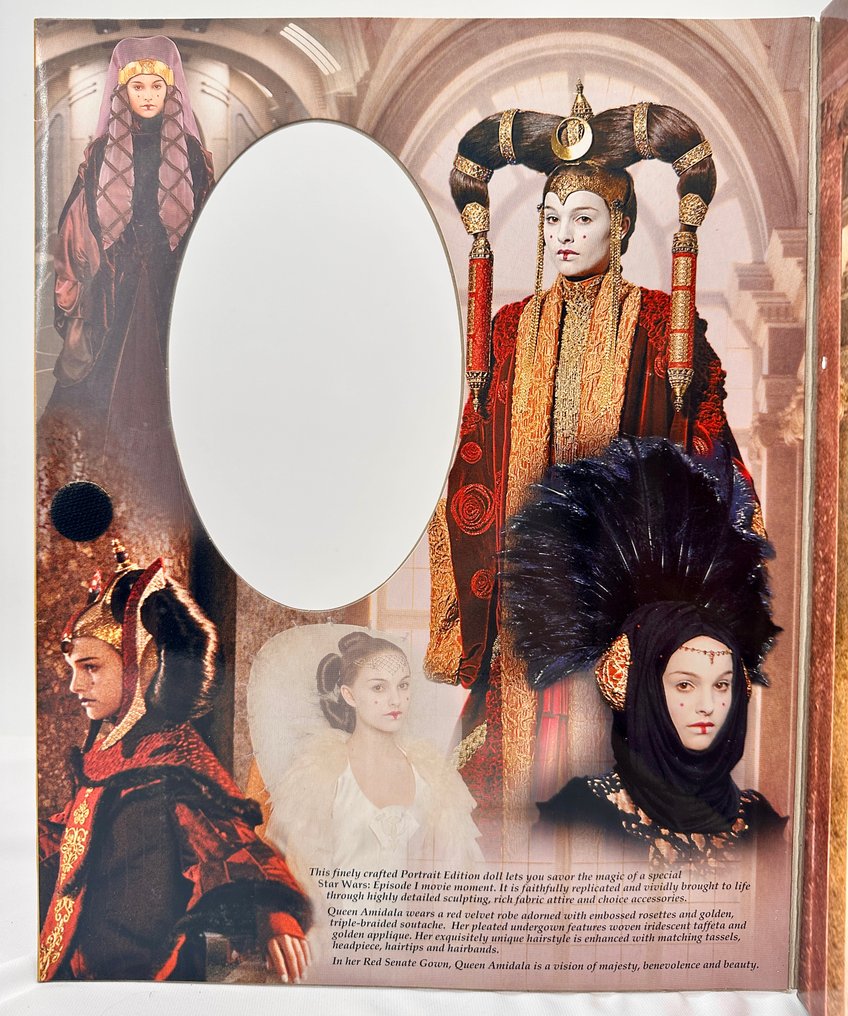 Mattel - 芭比娃娃 Queen Amidala – Star Wars Collector Doll - Senate Gown – 1999 - Portrait Edition - U.S. #1.0