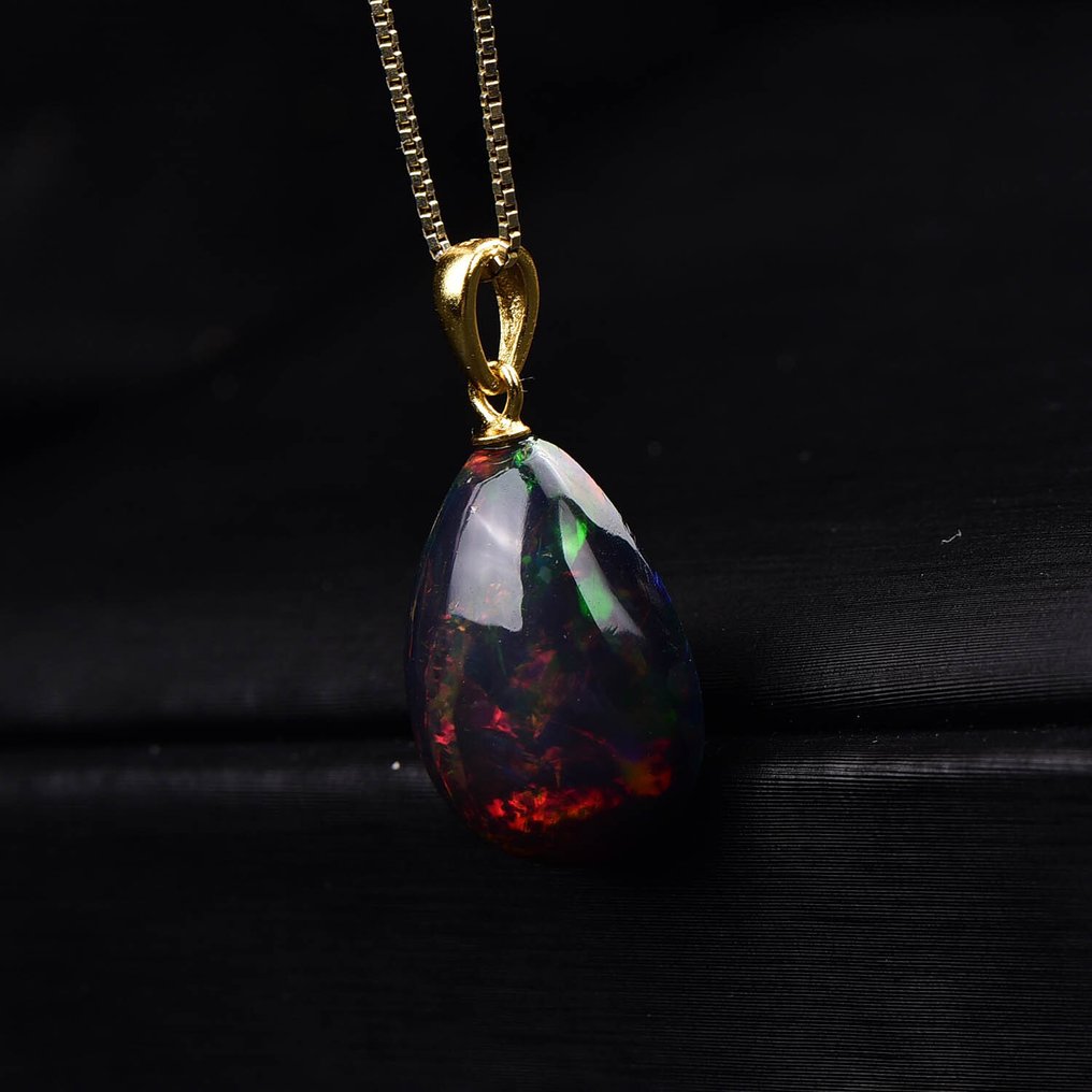Highly Exclusive Natural Opal Pendant - A discovery with a uniquely vivid hue- 2.07 g #3.2