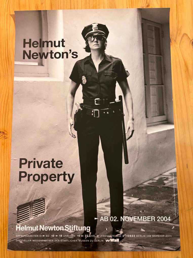 Helmut Newton - "PRIVATE PROPERTY" #1.0