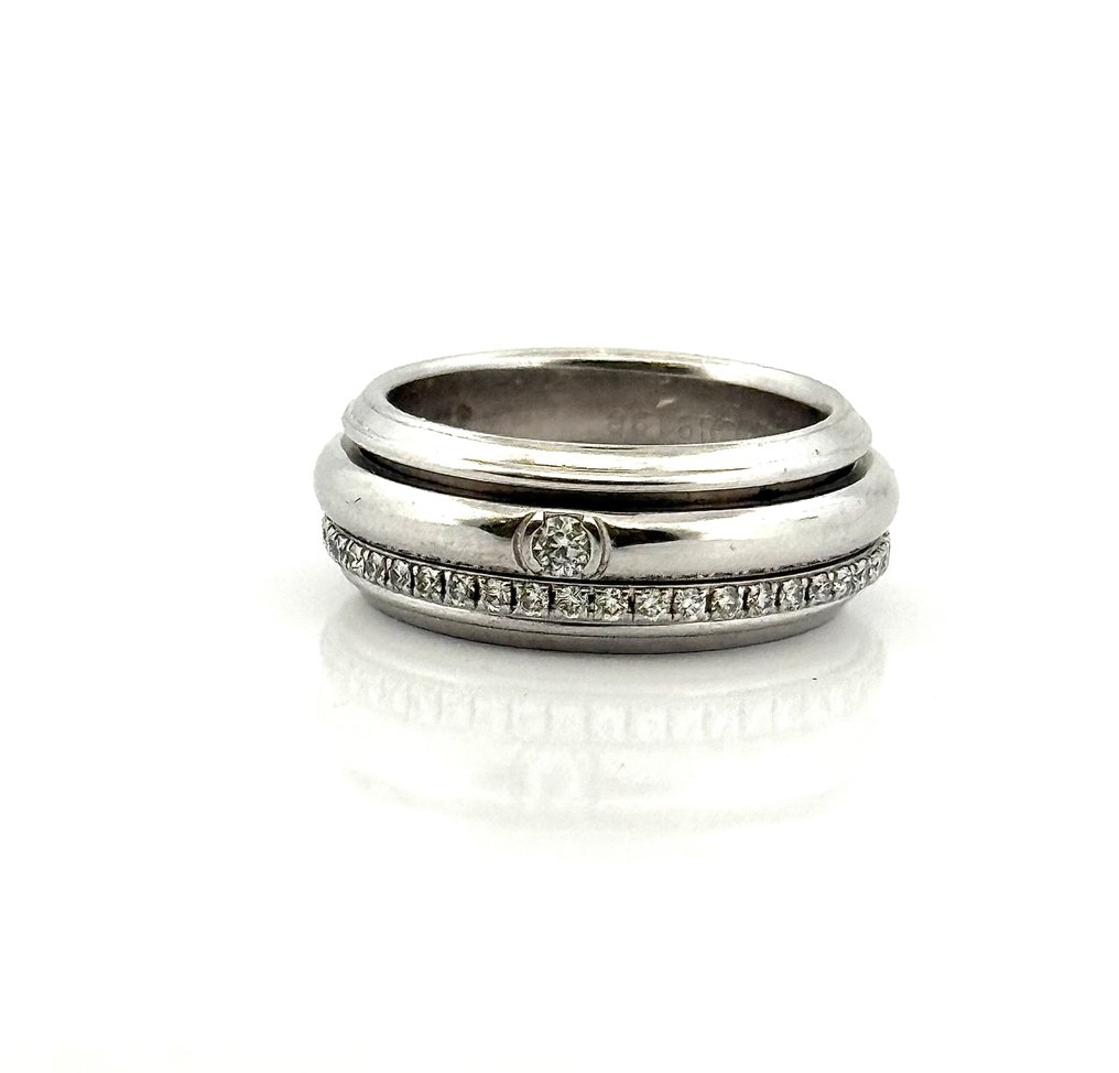 Piaget - 永恒戒指 - possession - 18K包金 白金 - 0.55ct. tw. #1.0