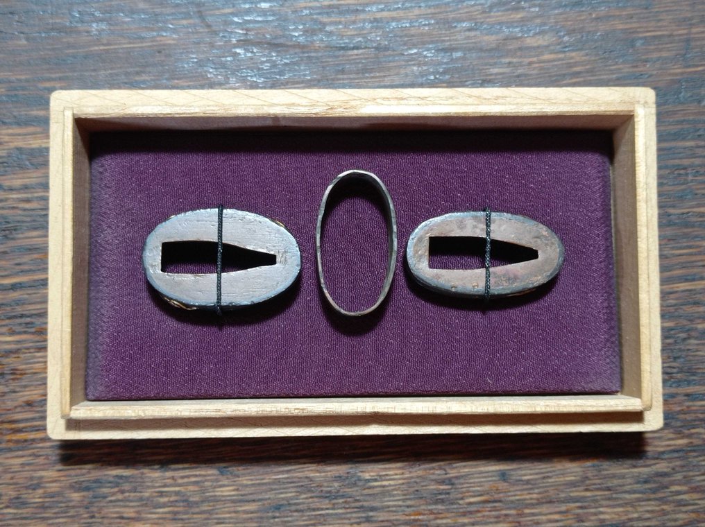 武士刀 - 3 Fuchi - 日本 - 江戶時代（1600-1868） #2.1