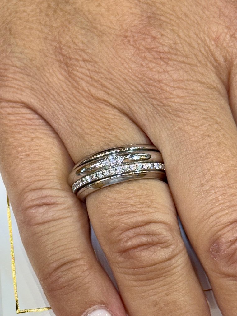 Piaget - 永恒戒指 - possession - 18K包金 白金 - 0.55ct. tw. #3.2