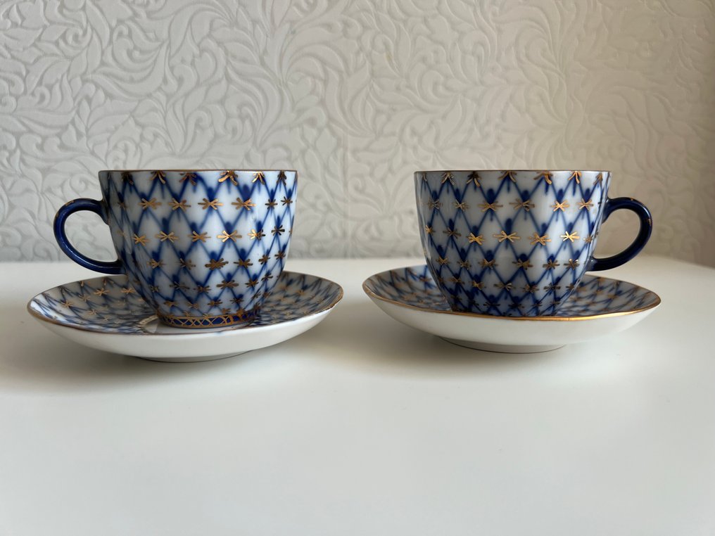 Lomonosov Imperial Porcelain Factory - A. Yatskevich - Tasse (4) - Cobalt Net - Porzellan, Vergoldet - LFZ " Cobalt Net " #1.0