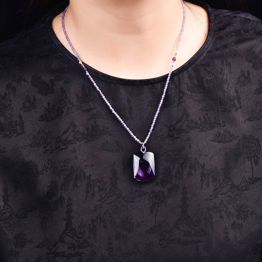 Pingente de Ametista Natural Enorme Certificado ALGT Clareza inigualável na sua forma mais natural.- 18.29 g #1.0