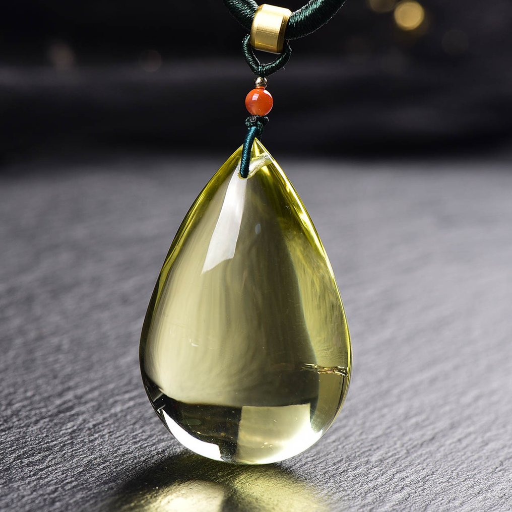 ALGT Πιστοποιημένο - Μεγάλο και Επιβλητικό Κρεμαστό με φυσική κιτρίνη Ένα εξαιρετικά καθαρό εύρημα από τη φύση.- 51.01 g #1.0